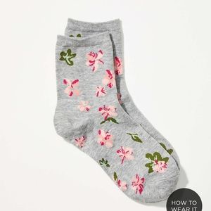 Ann Taylor Loft Floral Stripe Ankle SocksOne Size